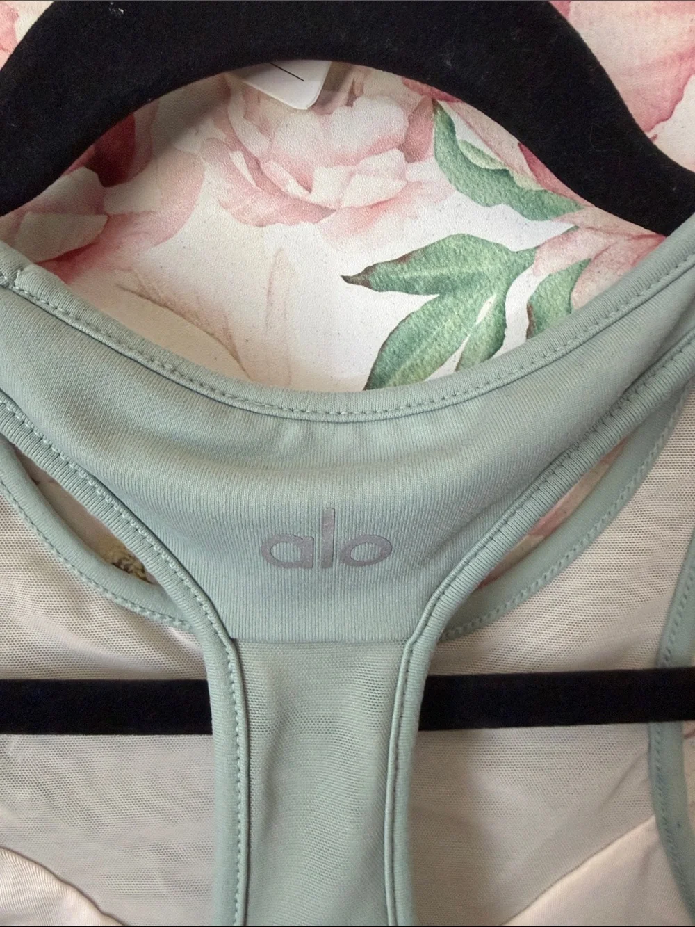 Alo Yoga Half Moon Sports Bra Mint Green size S Mesh Racerback